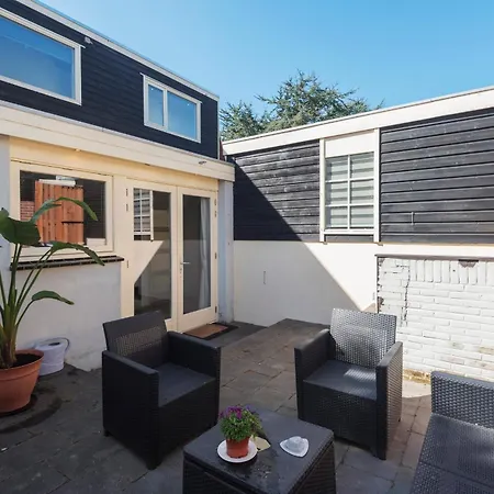 Vakantiehuis Garden House Harry